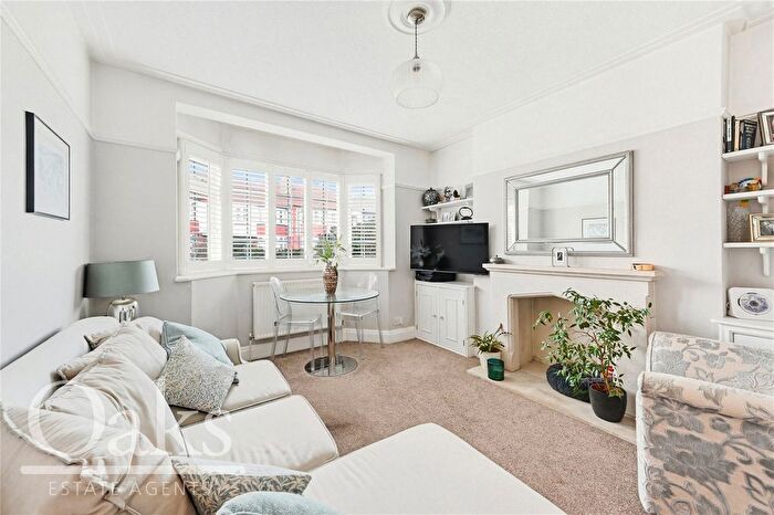 2 Bedroom Flat For Sale In Elmcourt Road, West Norwood, SE27