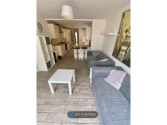 7 Bedroom Terraced House To Rent In Minister Street, Cardiff, CF24