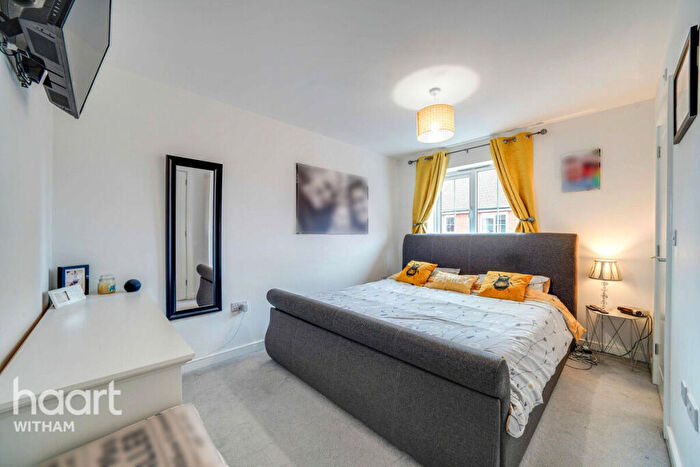 2 Bedroom Semi-Detached House For Sale In Hawkins Close, Rivenhall, CM8