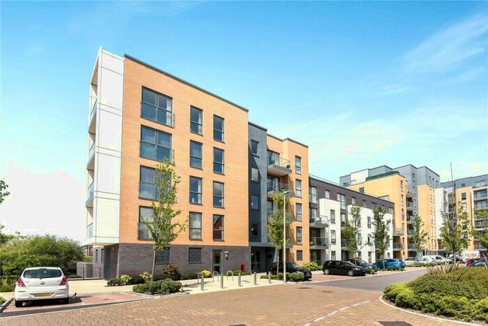 1 Bedroom Apartment To Rent In Cygnet House, Drake Way, Reading, Berkshire, RG2
