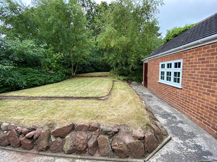 2 Bedroom Detached Bungalow To Rent In Covertside, Newton, CH48