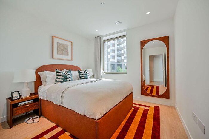 1 Bedroom Flat To Rent In Heart Of Hale Lane, Tottenham, London, N17