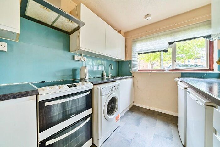 3 Bedroom Terraced House For Sale In Lisle Walk, Cambridge, Cambridgeshire, CB1