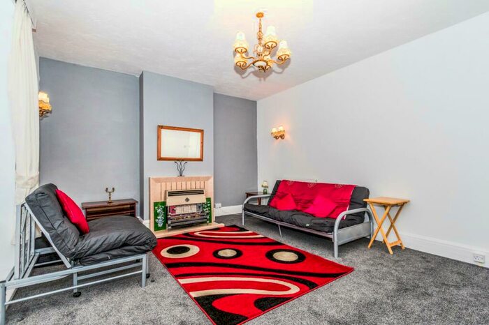 2 Bedroom Apartment To Rent In Copnor Road, Portsmouth, PO3