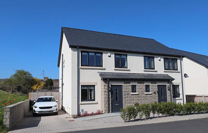 3 Bedroom Semi-Detached House For Sale In Craggs View, Over Kellet, Carnforth, LA6