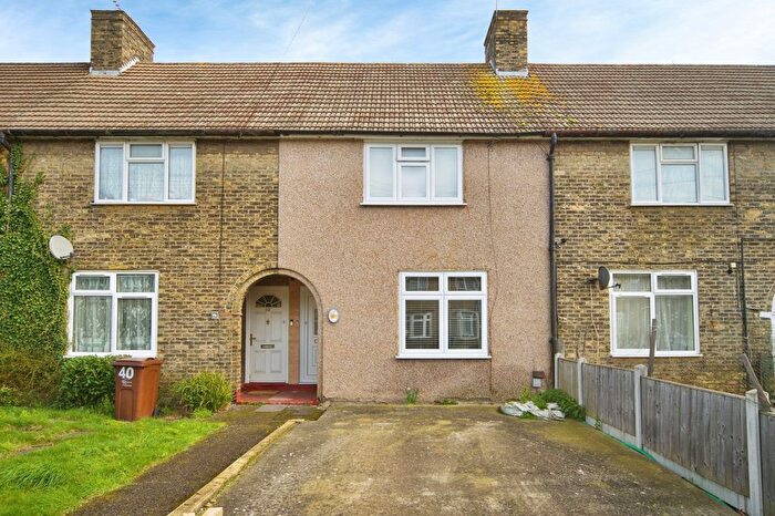 2 Bedroom Terraced House For Sale In Hatfield Road, Dagenham, Essex, RM9