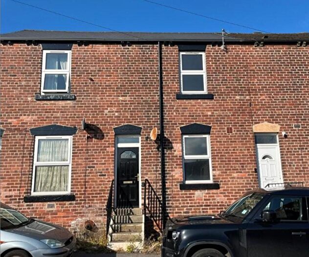 2 Bedroom Terraced House For Sale In Beech Street, Barnsley, S70