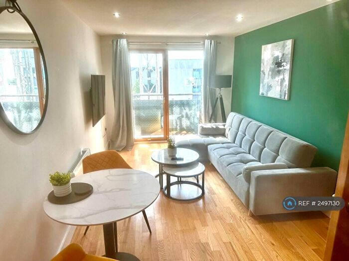 1 Bedroom Flat To Rent In Hunslet, Hunslet, Leeds, LS10