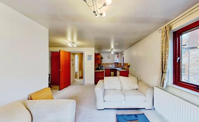 1 Bedroom Flat To Rent In Damside, Edinburgh, EH4