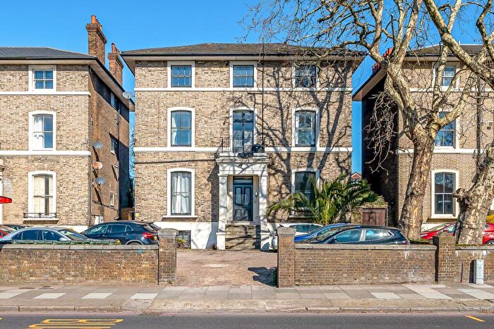1 Bedroom Flat For Sale In Shooters Hill Road, SE3