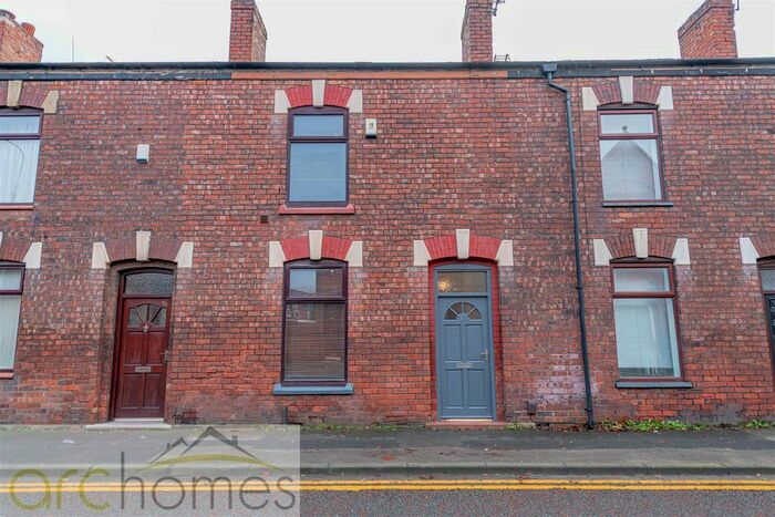 2 Bedroom Terraced House To Rent In Mealhouse Lane, Atherton, Manchester, M46
