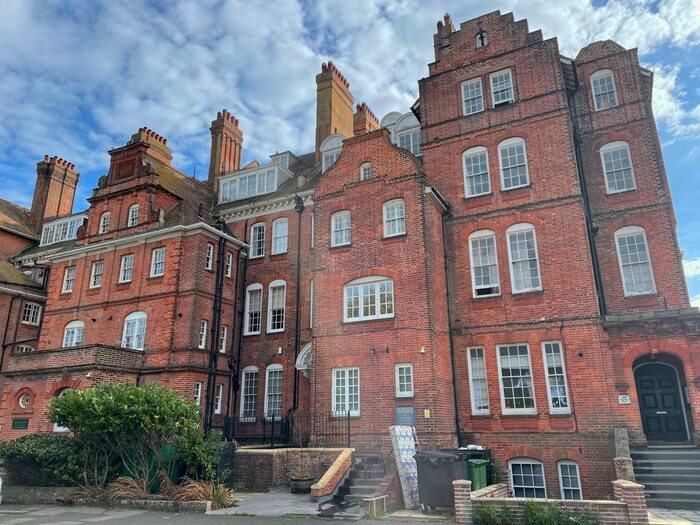 2 Bedroom Flat To Rent In Pevensey Road, St. Leonards-On-Sea, TN38