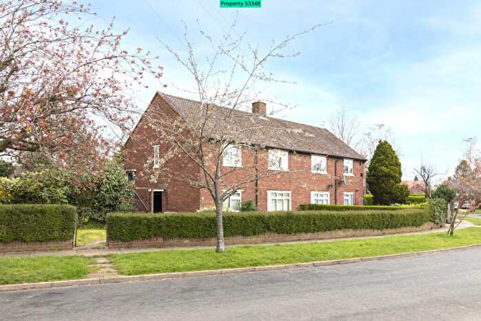 2 Bedroom Maisonette For Sale In Flint Way, St. Albans, AL3