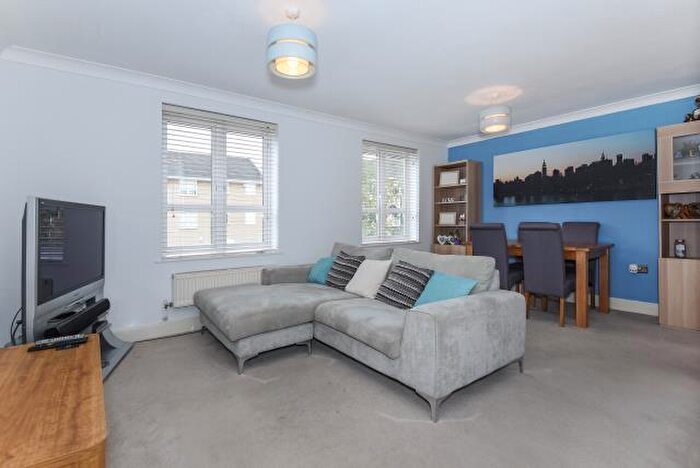 1 Bedroom Apartment To Rent In Town Centre, Bicester, OX26