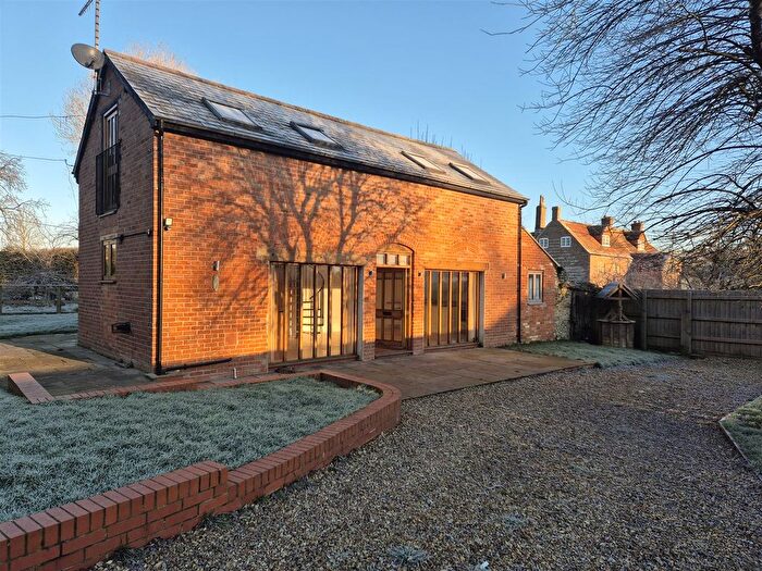 2 Bedroom Detached House To Rent In Piddlehinton, Dorchester, DT2