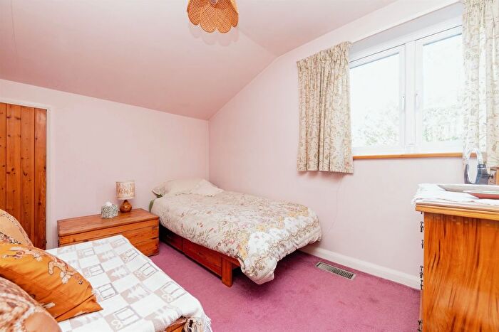 4 Bedroom Detached House For Sale In Stanley Road, Hertford, SG13