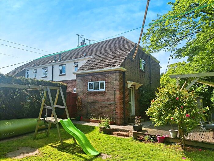 2 Bedroom Maisonette For Sale In Priory Lane, Hartley Wintney, Hook, RG27