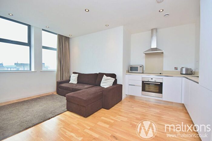 1 Bedroom Flat To Rent In Streatham High Road, Norwich House, SW16