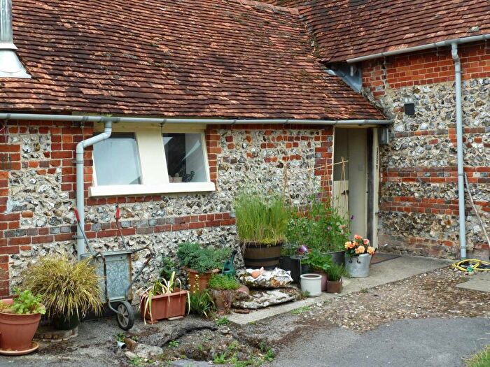 2 Bedroom Apartment To Rent In Froxfield, Marlborough, SN8