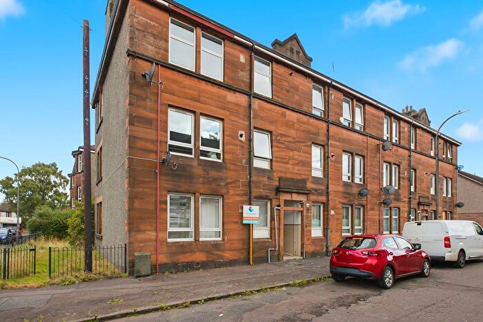1 Bedroom Flat For Sale In Tennant Street, Renfrew, PA4