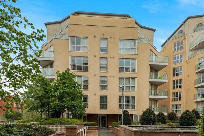 2 Bedroom Apartment To Rent In Channel House, Water Gardens Square, London, SE16