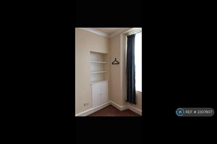 1 Bedroom Flat To Rent In Cambuslang Road, Rutherglen, Glasgow, G73