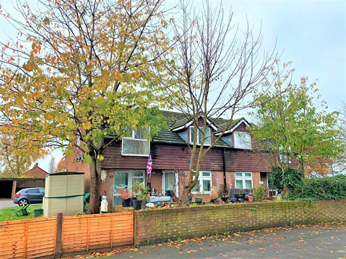 1 Bedroom Flat To Rent In Colne Avenue, SO16