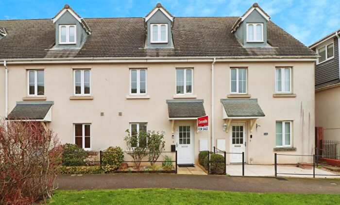 3 Bedroom Terraced House For Sale In Wagtail Walk, Corby, NN18