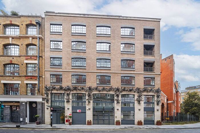 1 Bedroom Flat To Rent In Kean Street, Covent Garden, London, WC2B