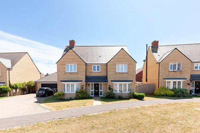 5 Bedroom Detached House To Rent In Wheatsheaf Crescent, Bampton, OX18