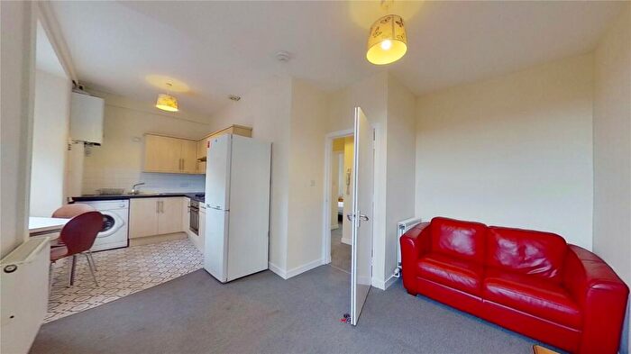 1 Bedroom Flat To Rent In Piershill Place, Edinburgh, EH8