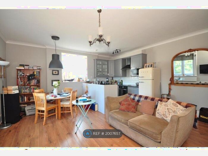 2 Bedroom Maisonette To Rent In Beare Green, Beare Green, RH5