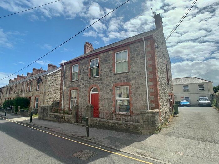 2 Bedroom Flat To Rent In Moorland Road, St Austell, PL25