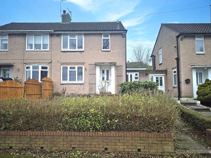 3 Bedroom Semi-Detached House For Sale In Forge Lane, Kingswinford, DY6