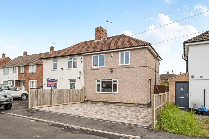 3 Bedroom Semi Detached House For Sale In Kingsmead Walk, St George, Bristol, BS5