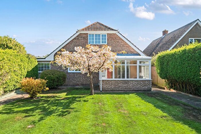 3 Bedroom Chalet For Sale In Astrid Close, Hayling Island, PO11