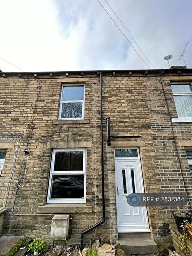 2 Bedroom Terraced House To Rent In Park Road, Elland, HX5