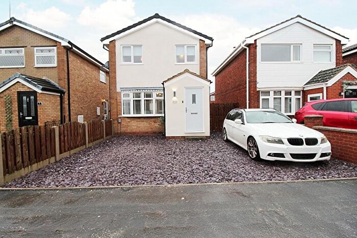 3 Bedroom Detached House For Sale In Webster Crescent, Rotherham, S61