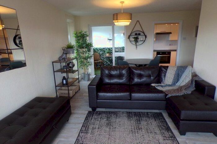 2 Bedroom Flat To Rent In Avenham Lane, Preston, PR1