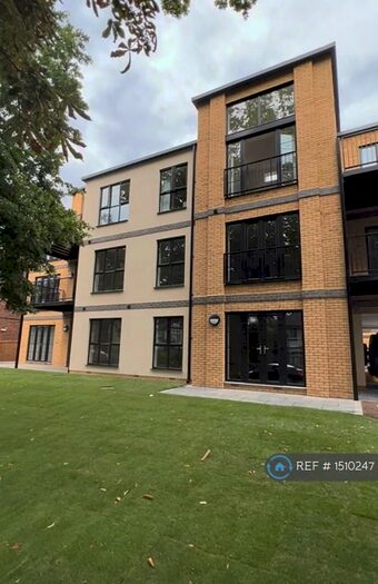 3 Bedroom Flat To Rent In Langley Park Road, Sutton, SM2