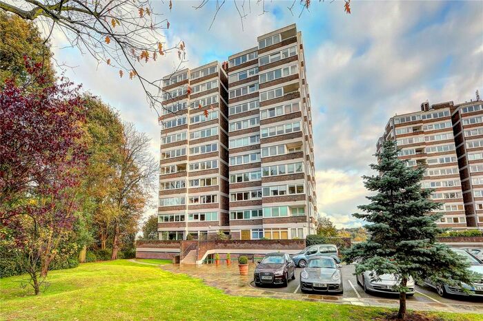 2 Bedroom Flat To Rent In Somerset House, Somerset Road, Wimbledon, SW19