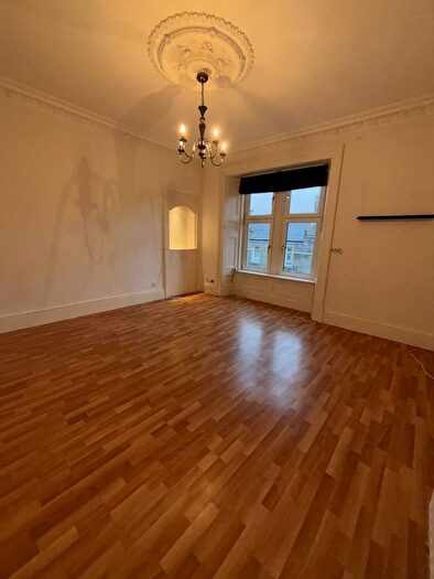 2 Bedroom Flat To Rent In Forest Park Road, Dundee, DD1