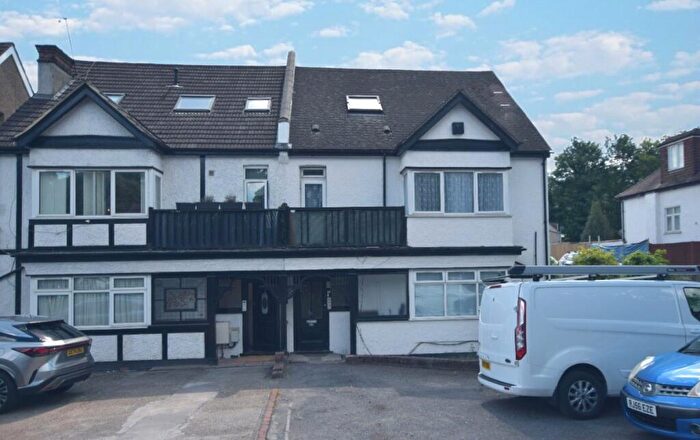 1 Bedroom Apartment For Sale In Brighton Road, Purley, CR8