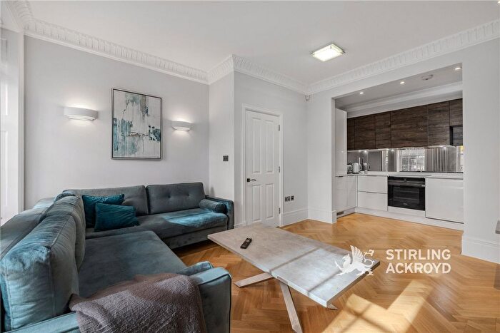 2 Bedroom Flat To Rent In Gray's Inn Road, London, WC1X
