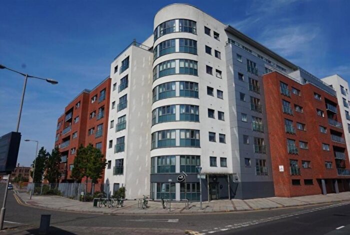 2 Bedroom Apartment To Rent In Leeds Street, Liverpool, L3
