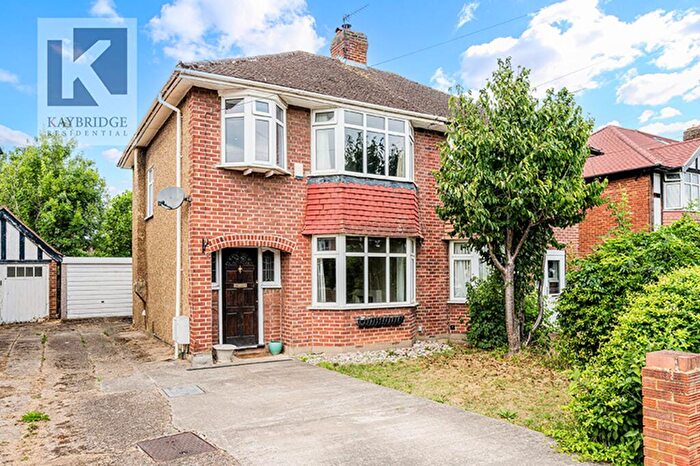 3 Bedroom Semi-Detached House To Rent In Cheshire Gardens, Chessington, KT9