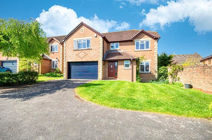 5 Bedroom Detached House For Sale In Holly Gardens, West End, Hampshire, SO30