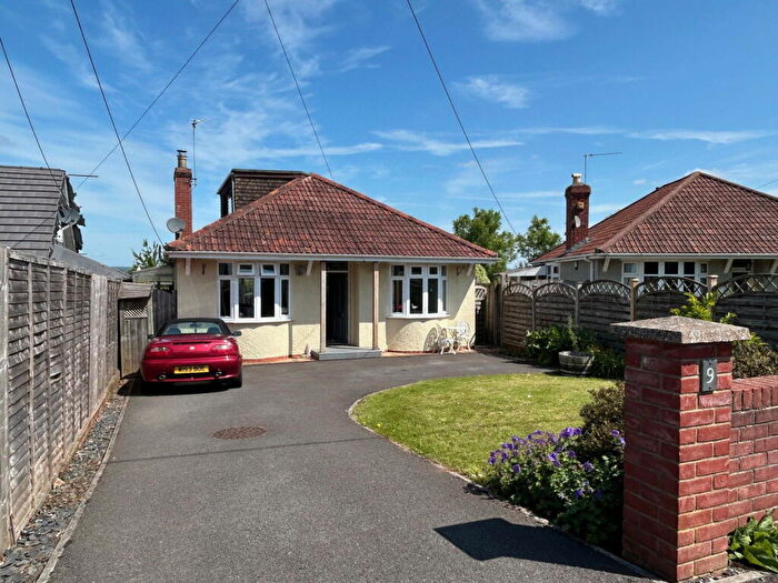 3 Bedroom Detached House For Sale In Stowey Park, BS49