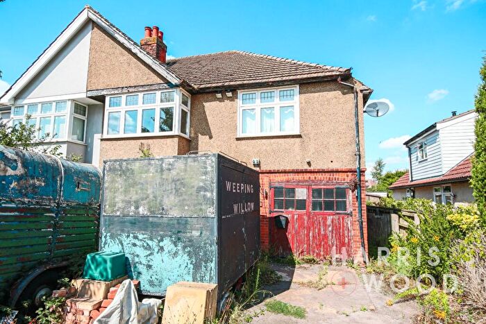 4 Bedroom Semi-Detached House For Sale In Shrub End Road, Colchester, Essex, CO3