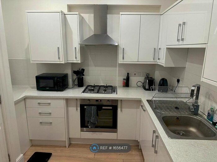 1 Bedroom Flat To Rent In New Kings Road, Fulham, SW6